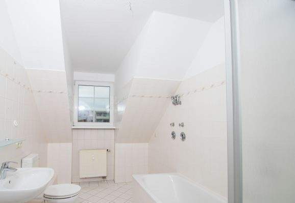 Etagenwohnung Wriezen - 3 Zimmer, 100 m&sup2;, 700&euro; | Angebot:25998465