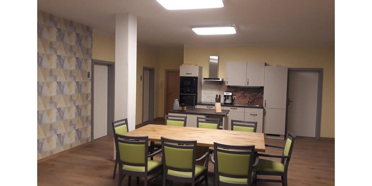 Wohnen auf Zeit Falkenstein/Vogtland Vogtland - 1 Zimmer, 25 m&sup2;, 550&euro; | Angebot:26704640
