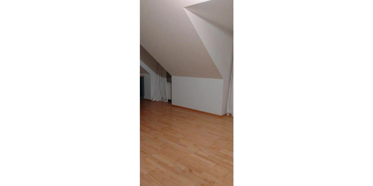 Dachgeschoßwohnung Königs Wusterhausen - 1.5 Zimmer, 60 m&sup2;, 520&euro; | Angebot:25081602