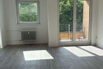 Wohnung Berlin Wilhelmstadt - 1 Zimmer, 37 m&sup2;, 629&euro; | Angebot:27261629
