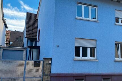 Haus Wörth am Rhein - 5 Zimmer, 140 m&sup2;, 1.500&euro; | Angebot:24457357