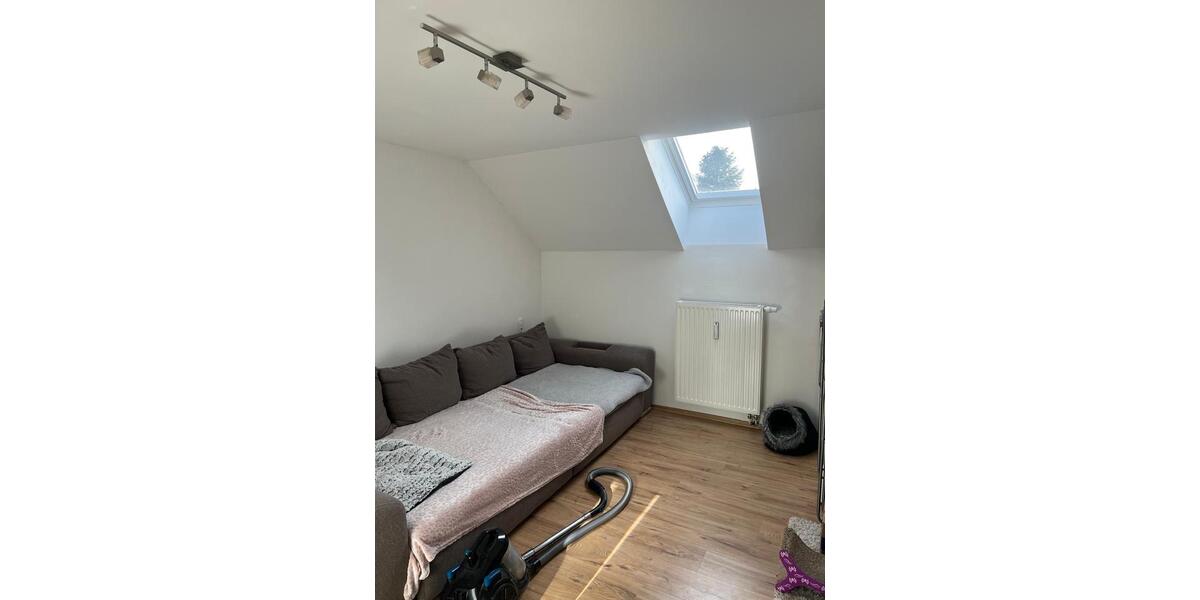 Dachgeschoßwohnung Dinkelscherben - 3 Zimmer, 83 m&sup2;, 850&euro; | Angebot:24694784