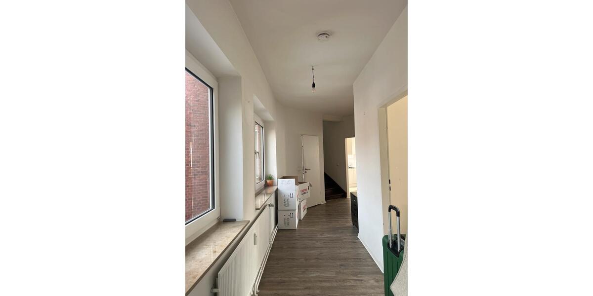 Etagenwohnung Kiel Schreventeich - 5 Zimmer, 98 m&sup2;, 1.648&euro; | Angebot:25591512