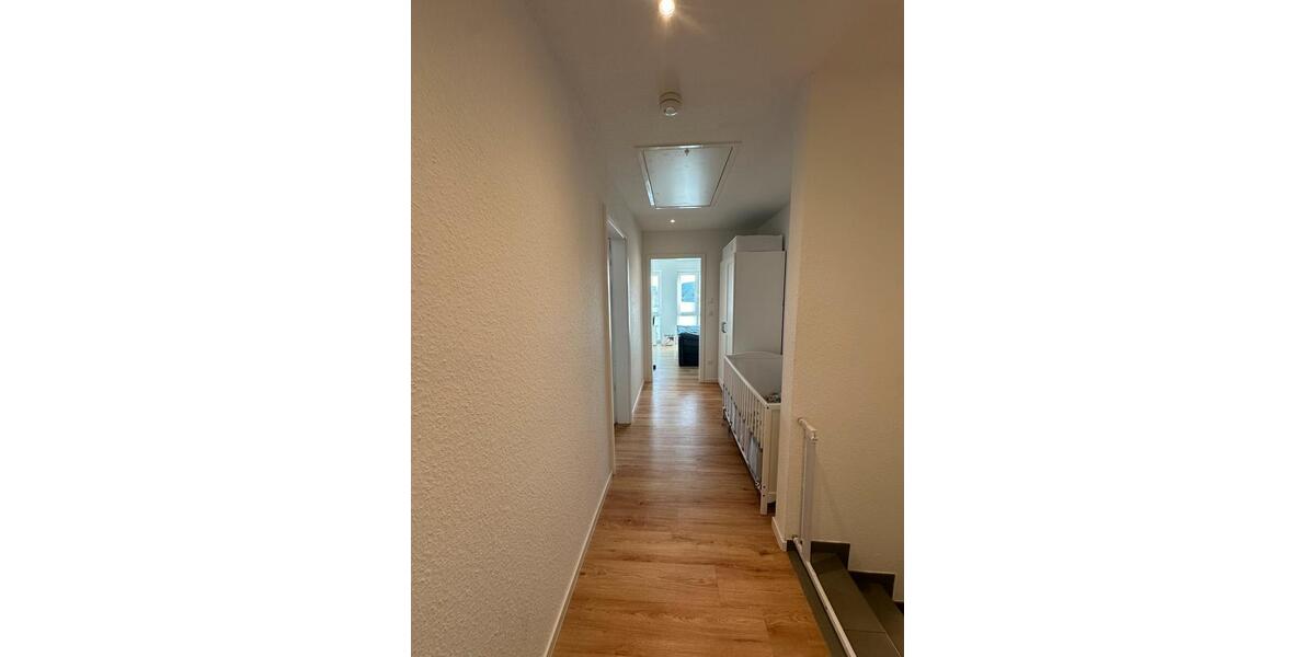 Doppelhaushälfte Cloppenburg - 6 Zimmer, 125 m&sup2;, 1.500&euro; | Angebot:24990839