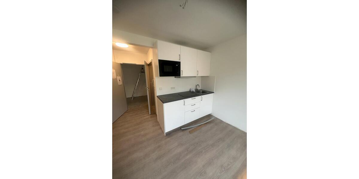 Etagenwohnung Köln Nippes - 1 Zimmer, 25 m&sup2;, 880&euro; | Angebot:26184825