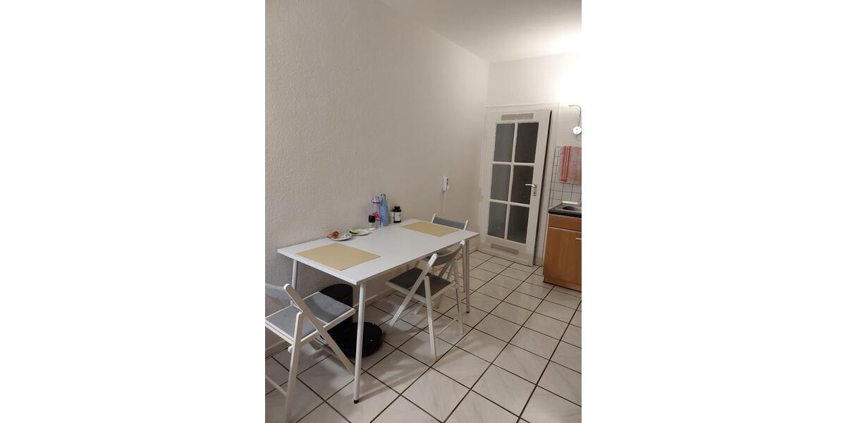 Dachgeschoßwohnung Krefeld Bockum - 2 Zimmer, 51 m&sup2;, 597&euro; | Angebot:26532551