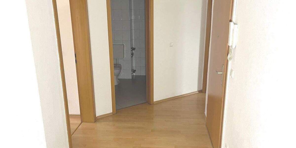 Etagenwohnung Erfurt Krämpfervorstadt - 3 Zimmer, 95 m&sup2;, 810&euro; | Angebot:26643713