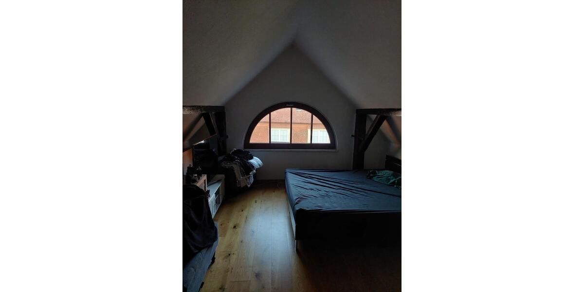 Dachgeschoßwohnung Tangermünde - 1 Zimmer, 70 m&sup2;, 777&euro; | Angebot:26095184