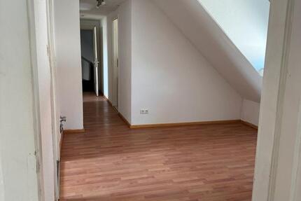 Wohnung Ergoldsbach Langenhettenbach - 3 Zimmer, 85 m&sup2;, 1.100&euro; | Angebot:26212500