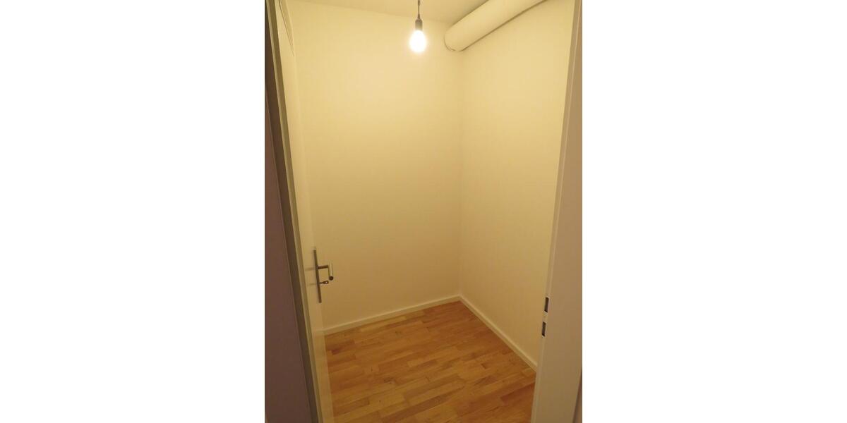 Terrassenwohnung Düsseldorf Stadtbezirk 6 - 3 Zimmer, 101 m&sup2;, 2.195&euro; | Angebot:26551079