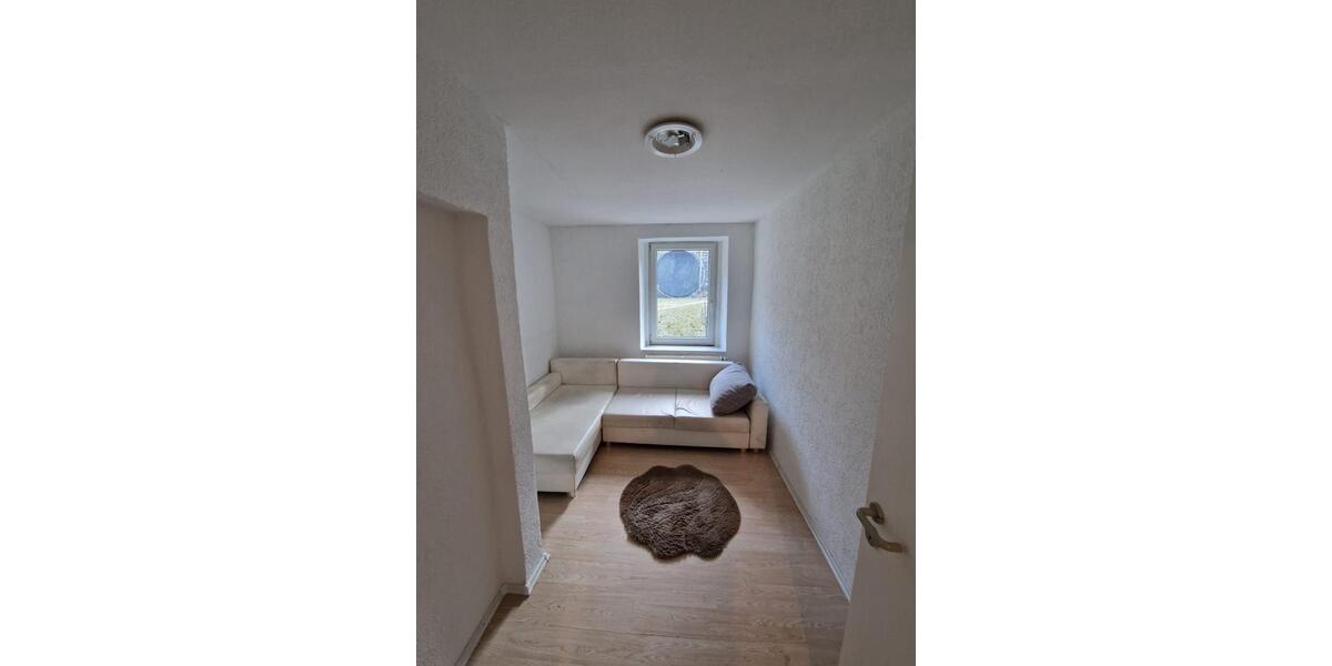 Etagenwohnung Sonneberg - 3 Zimmer, 80 m&sup2;, 800&euro; | Angebot:25800526