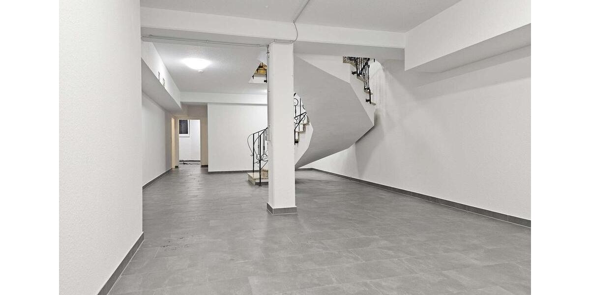 Gewerbeobjekt Sundern (Sauerland) - 800&euro; | Angebot:23241152