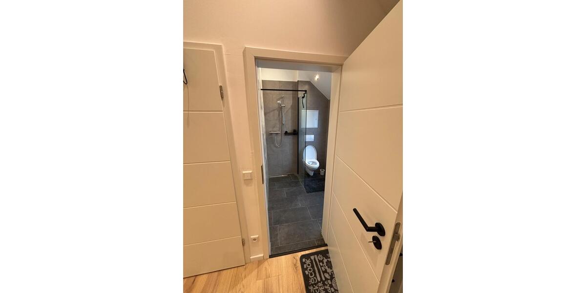 Wohnen auf Zeit Tüßling - 1 Zimmer, 35 m&sup2;, 50&euro; | Angebot:25870472