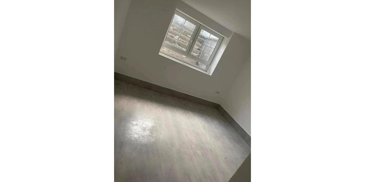 Etagenwohnung Schwegenheim - 3 Zimmer, 86 m&sup2;, 850&euro; | Angebot:24704921