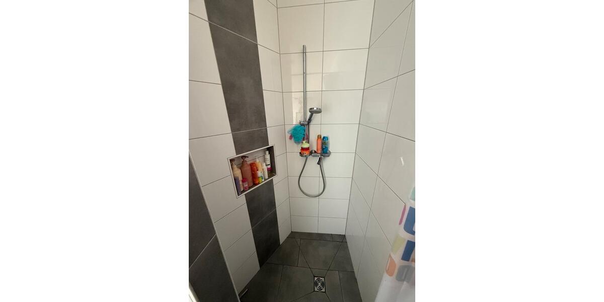 Etagenwohnung Trier Kürenz - 1 Zimmer, 35 m&sup2;, 700&euro; | Angebot:25900688