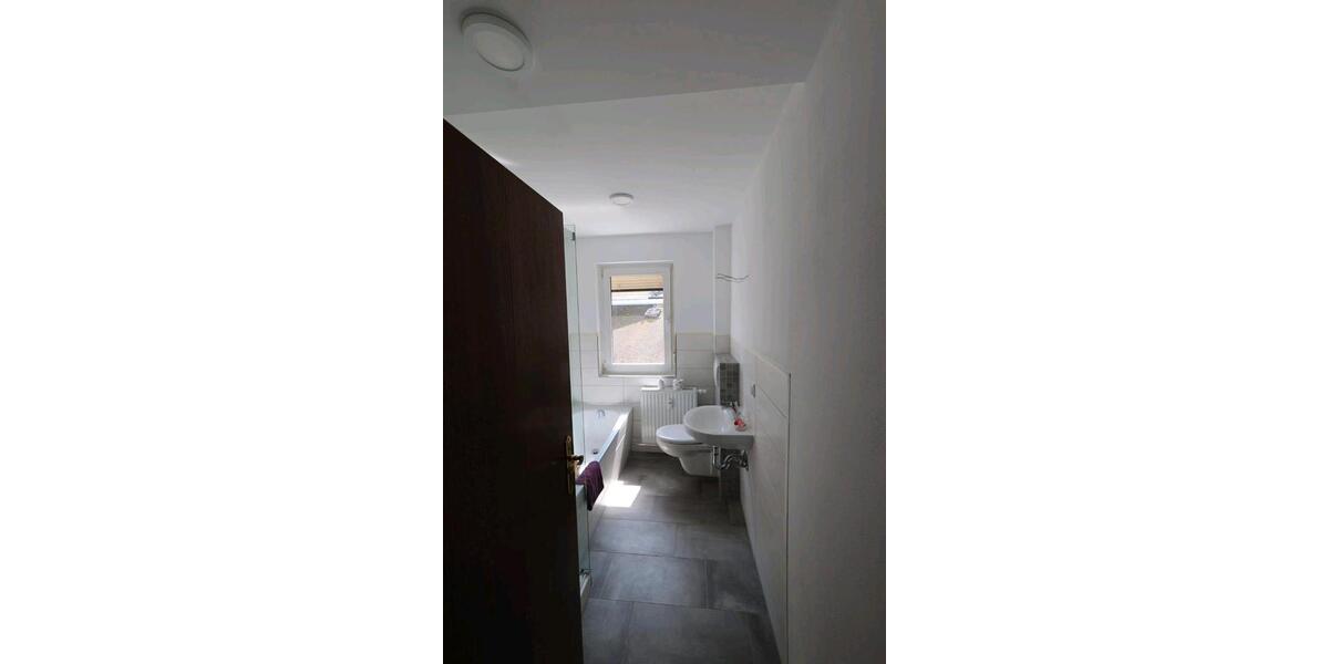 Etagenwohnung Wildenfels - 3 Zimmer, 87 m&sup2;, 815&euro; | Angebot:26694165