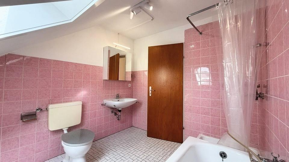 Dachgeschoßwohnung Mühlacker - 2 Zimmer, 54 m&sup2;, 620&euro; | Angebot:26610124