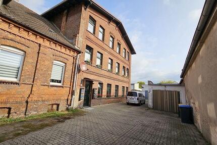 Wohnung Burg - 3 Zimmer, 75 m&sup2;, 815&euro; | Angebot:25051512