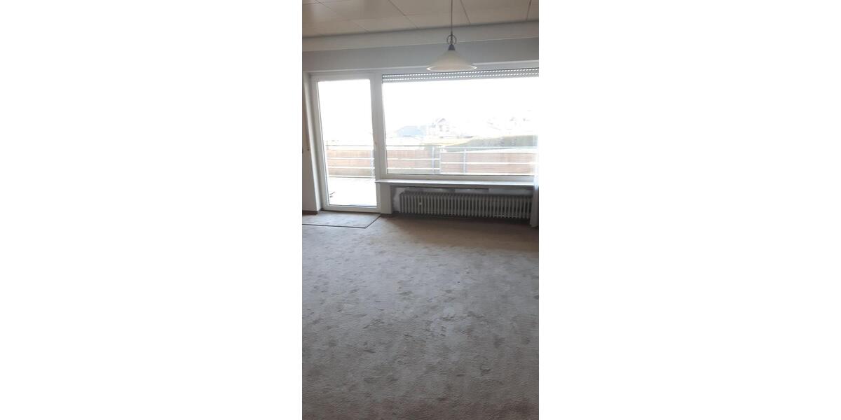 Einfamilienhaus Wirges - 9 Zimmer, 225 m&sup2;, 1.950&euro; | Angebot:24739341