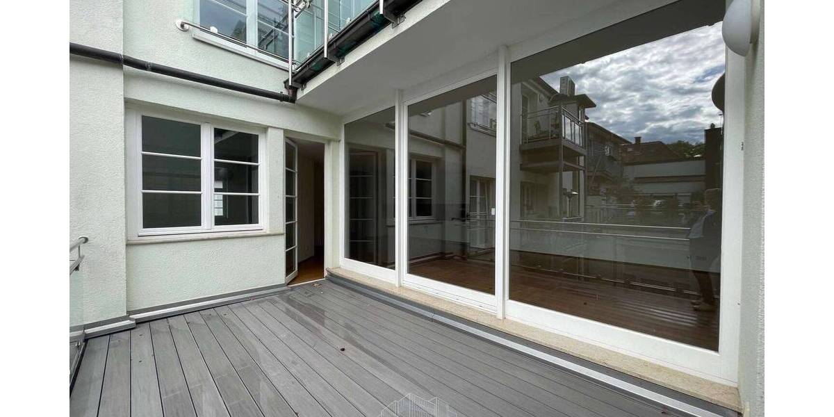 Etagenwohnung Karlsruhe Durlach - 2 Zimmer, 92 m&sup2;, 1.050&euro; | Angebot:26247495