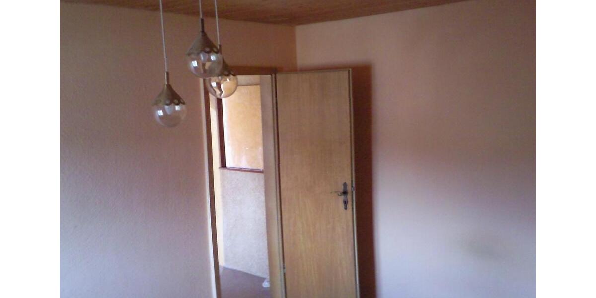 Etagenwohnung Greifenstein - 2 Zimmer, 50 m&sup2;, 8&euro; | Angebot:26598370