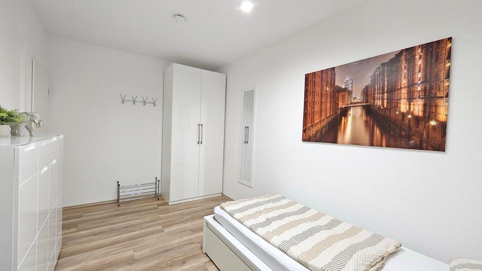 Wohnen auf Zeit Emden - 3 Zimmer, 89 m&sup2;, 450&euro; | Angebot:26049728
