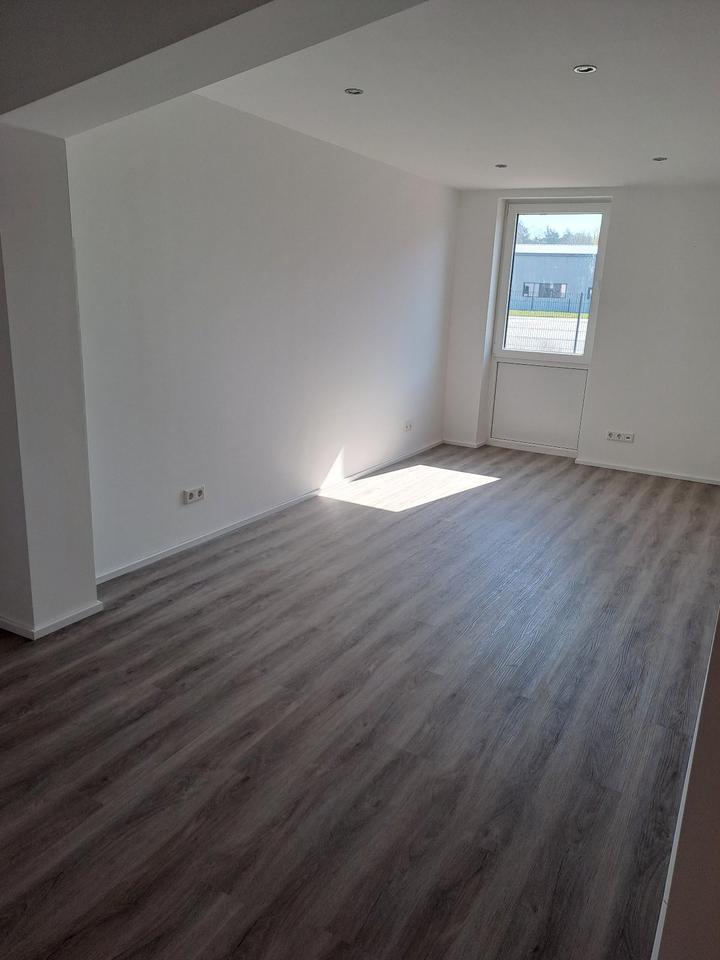 Büroraum in gemeinschaftlich genutztem Gebäude in Sandkrug