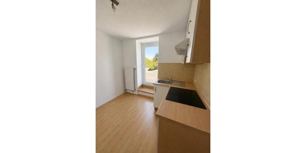 Dachgeschoßwohnung Lübeck Sankt Lorenz Nord - 2 Zimmer, 41 m&sup2;, 450&euro; | Angebot:26429261