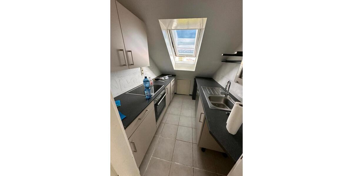 Dachgeschoßwohnung Filderstadt - 3 Zimmer, 48 m&sup2;, 800&euro; | Angebot:26048795