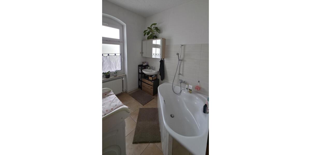 Etagenwohnung Arnstadt - 2 Zimmer, 59 m&sup2;, 550&euro; | Angebot:26481567