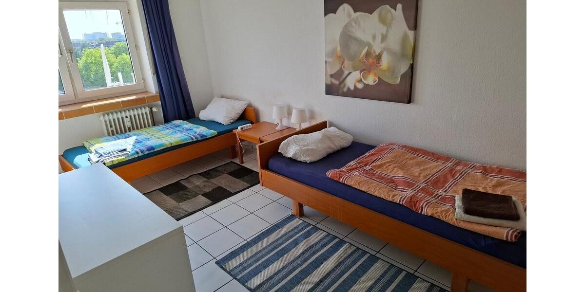 Wohnen auf Zeit Krefeld Fischeln - 3 Zimmer, 87 m&sup2;, 14&euro; | Angebot:25354663