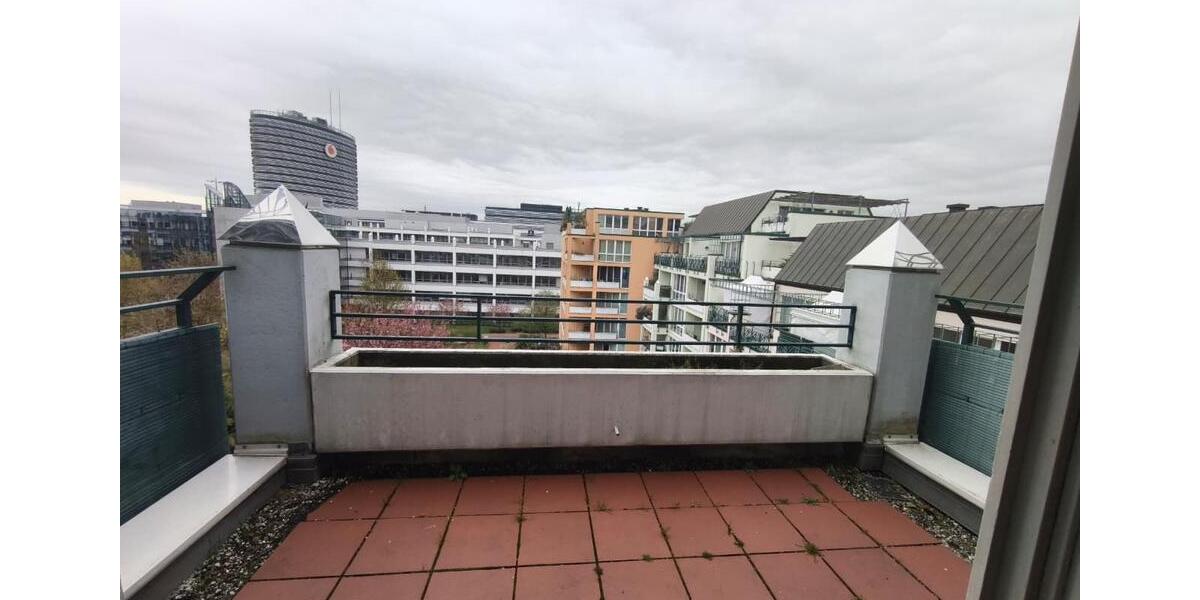 Wohnen auf Zeit Düsseldorf Heerdt - 2 Zimmer, 65 m&sup2;, 990&euro; | Angebot:25937074