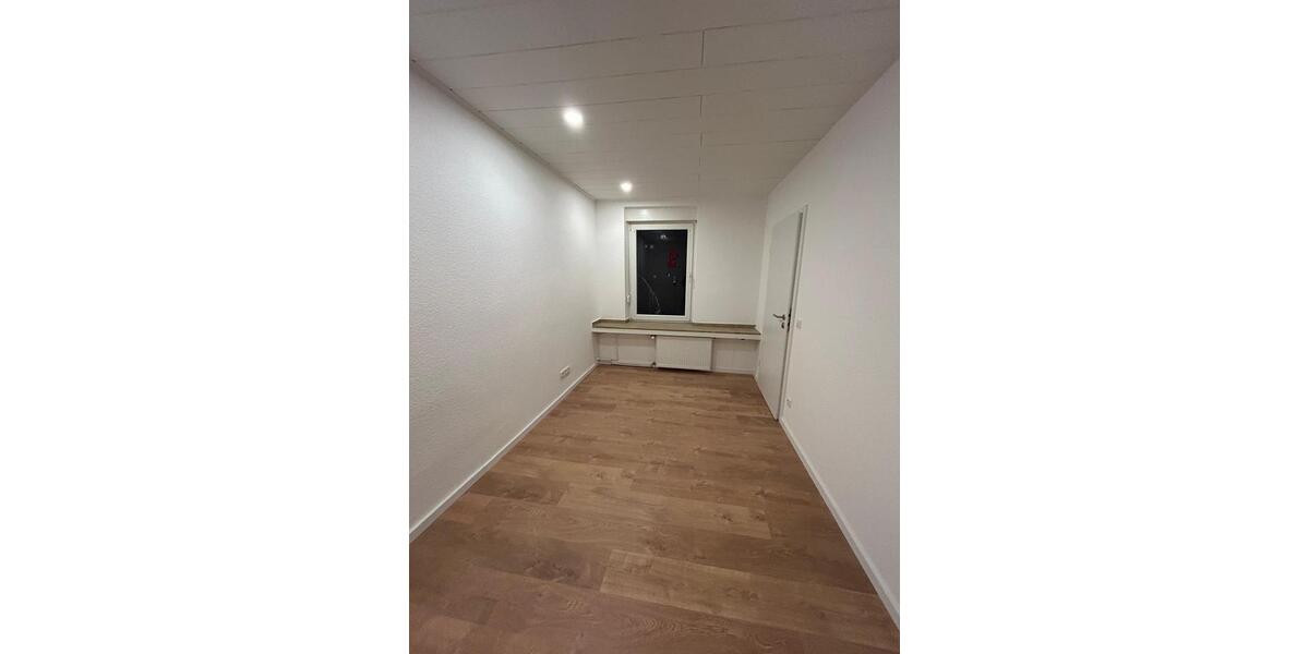 Etagenwohnung Aachen Aachen-Mitte - 2 Zimmer, 120 m&sup2;, 1.500&euro; | Angebot:25423270