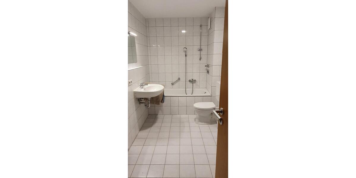 Etagenwohnung Weil am Rhein - 2 Zimmer, 54 m&sup2;, 570&euro; | Angebot:26132024