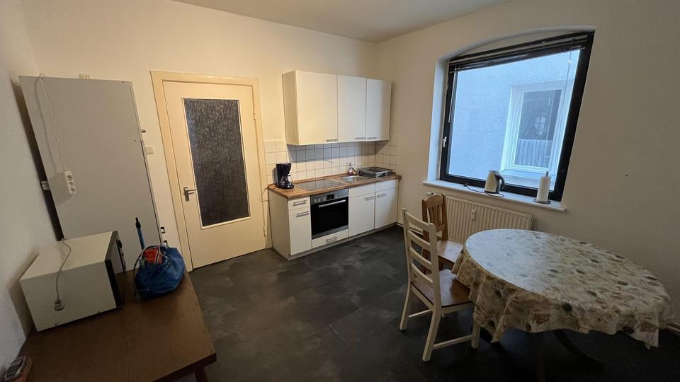 Wohnen auf Zeit Neumünster - 4 Zimmer, 100 m&sup2;, 14&euro; | Angebot:26651832