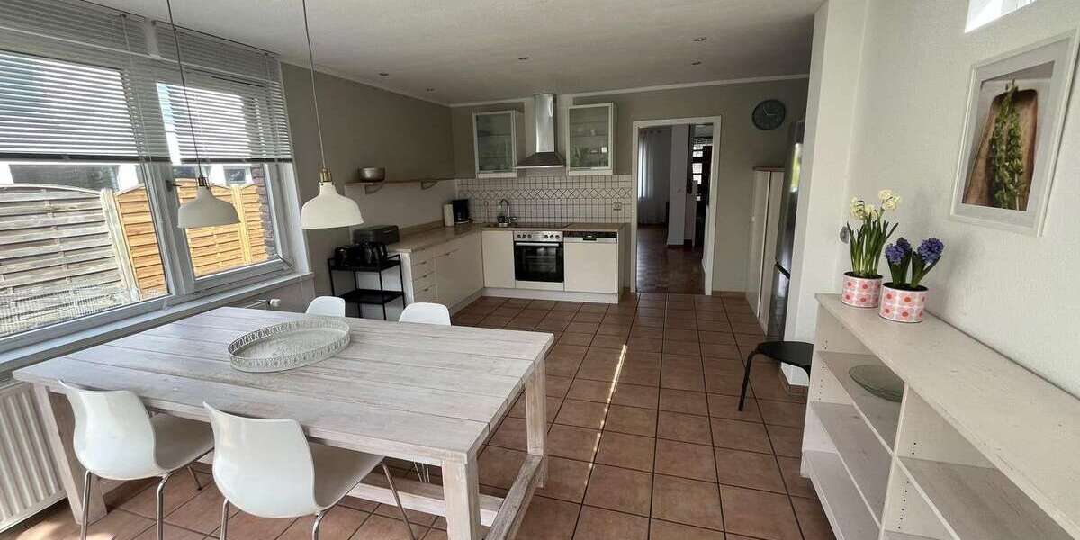 Etagenwohnung Krefeld Gartenstadt - 3 Zimmer, 79 m&sup2;, 800&euro; | Angebot:26731731