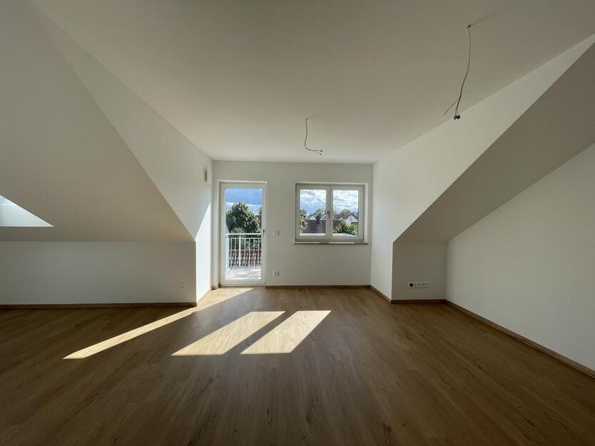 ***Erstbezug - 2-Zimmer Wohnung mit Balkon im Dachgeschoss*** zimmer