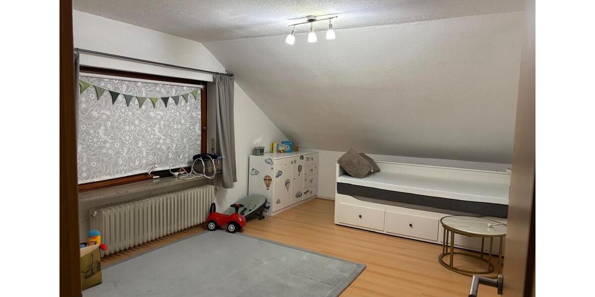 Dachgeschoßwohnung Löhne - 3 Zimmer, 75 m&sup2;, 600&euro; | Angebot:26605409