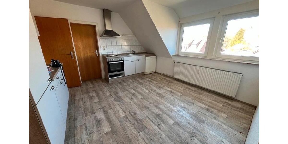 Dachgeschoßwohnung Nienburg (Weser) - 3 Zimmer, 79 m&sup2;, 745&euro; | Angebot:26268027