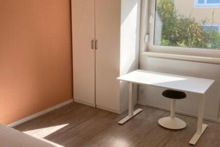 Wohnen auf Zeit Marburg Biegenviertel - 6 Zimmer, 12 m&sup2;, 390&euro; | Angebot:25975970