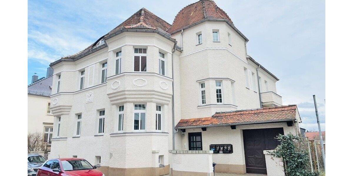 familiengerechte Altbauwohnung 4 zimmer