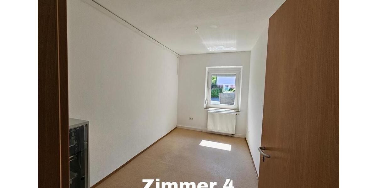 Erdgeschoßwohnung Baunach - 4 Zimmer, 86 m&sup2;, 950&euro; | Angebot:26539983