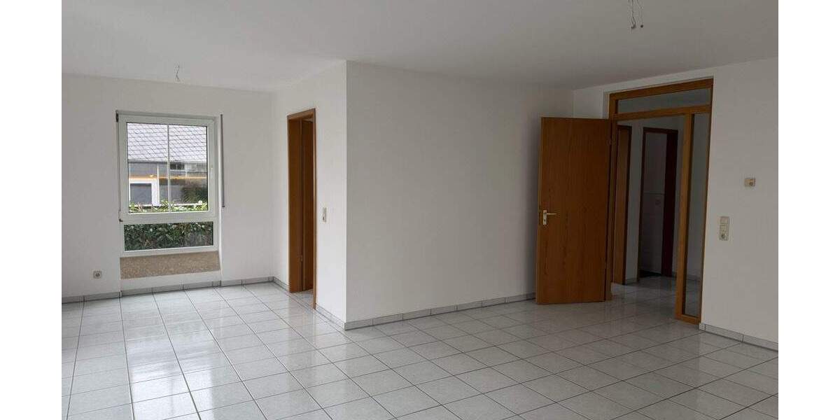 Etagenwohnung Darmstadt Bessungen - 2 Zimmer, 79 m&sup2;, 1.050&euro; | Angebot:24907204