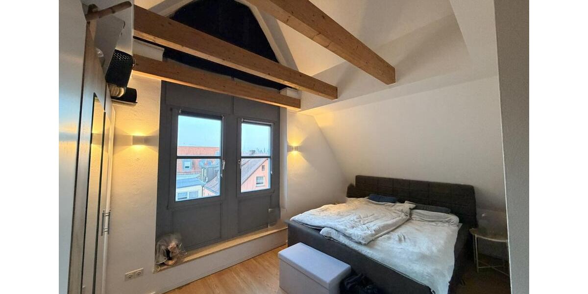 Dachgeschoßwohnung Heilsbronn - 3 Zimmer, 79 m&sup2;, 878&euro; | Angebot:24659526