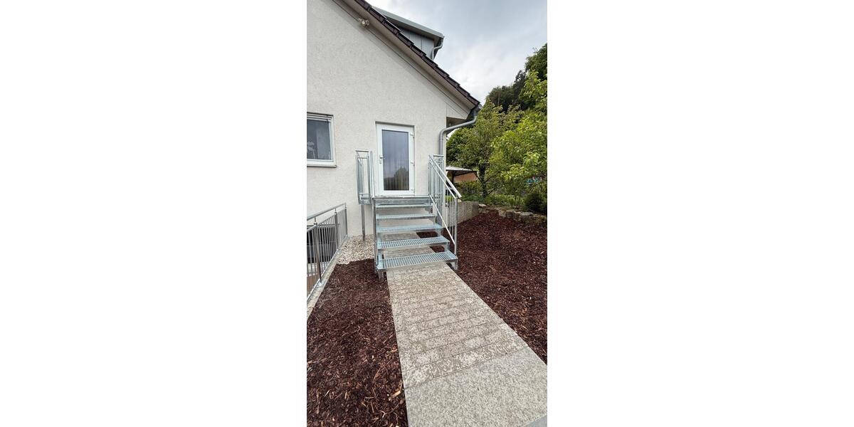 Dachgeschoßwohnung Ebermannstadt - 3 Zimmer, 104 m&sup2;, 1.100&euro; | Angebot:26636181