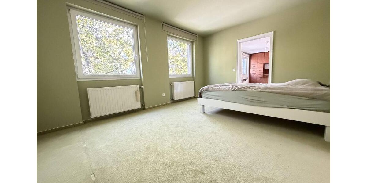 Großzügiges Haus mit Garten und Einbauküche in zentraler Lage zu vermieten 6 zimmer