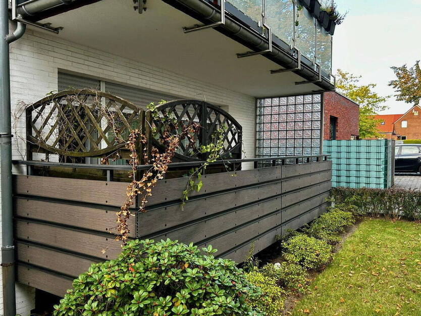Renovierte 3-Zimmer Wohnung mit großem Balkon und Garage Zentrum Ratingen-Hösel