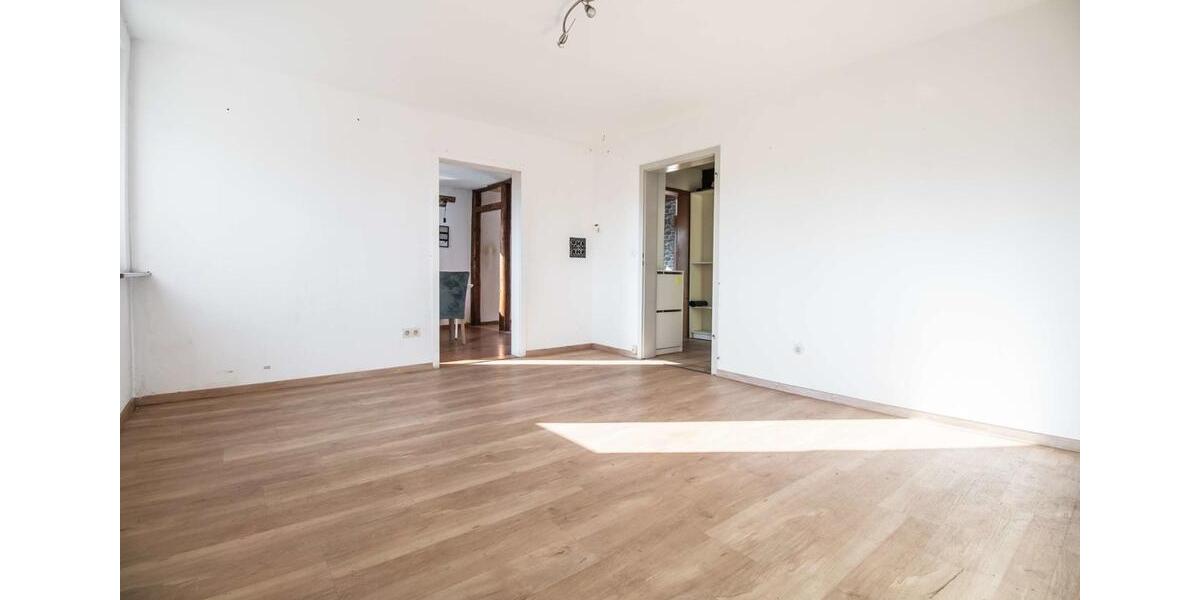 Einfamilienhaus Offenau - 6 Zimmer, 127 m&sup2;, 2.490&euro; | Angebot:19178407