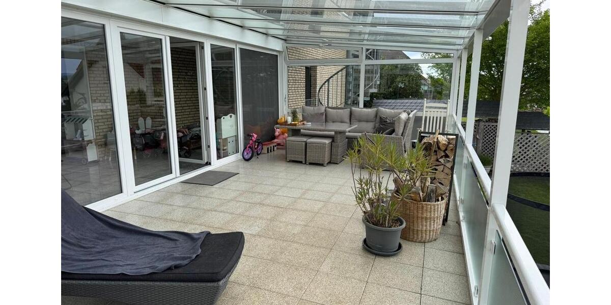 Erdgeschoßwohnung Hünfelden - 2 Zimmer, 152 m&sup2;, 1.350&euro; | Angebot:26610163