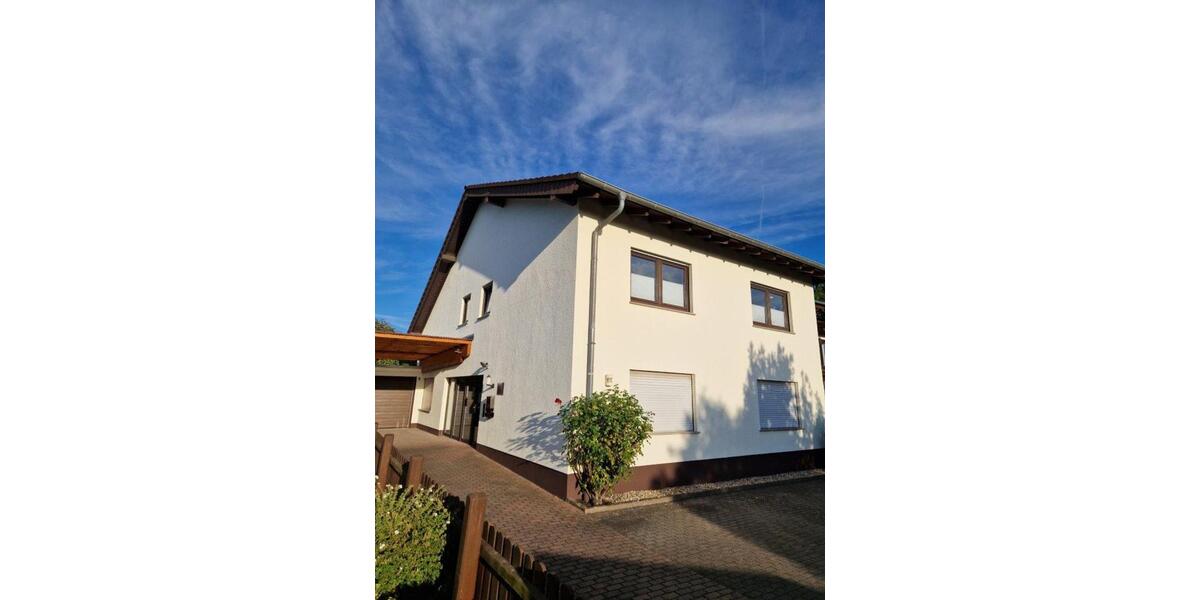 Erdgeschoßwohnung Wetzlar Münchholzhausen - 3 Zimmer, 100 m&sup2;, 900&euro; | Angebot:24699702